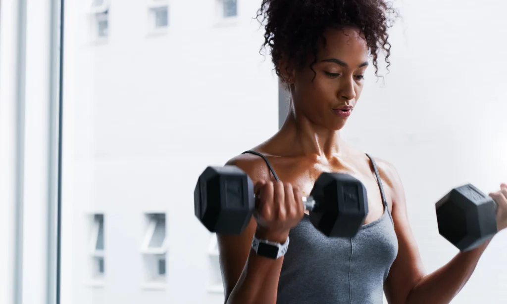 How long does it take to build muscle through strength training.